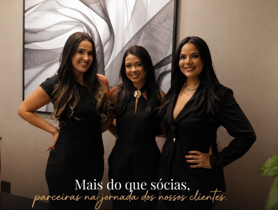 As sócias do escritório Carvalho Gomes Lima Advogados